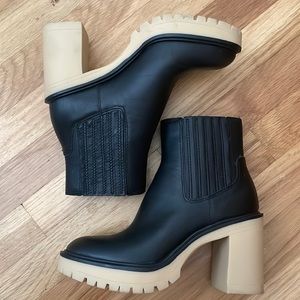Dolce Vita Caster H2O Booties - Black 7